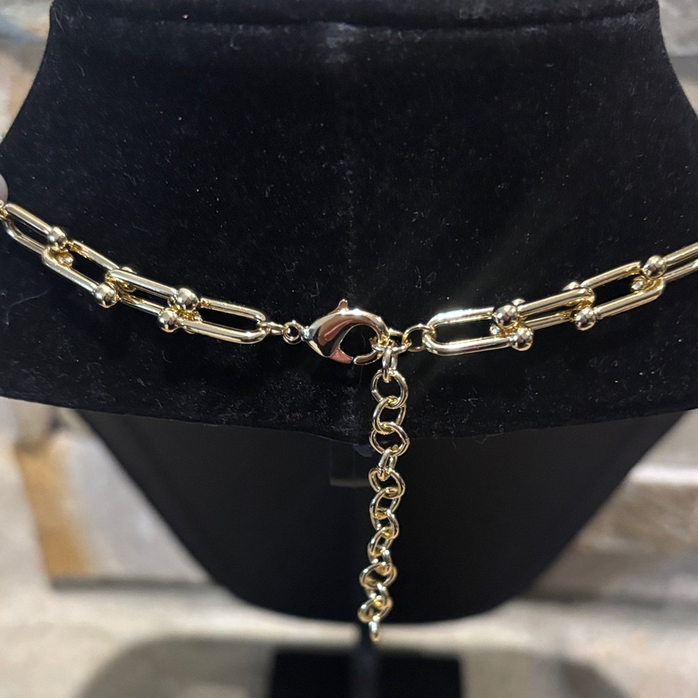 Gold-Plated & Pearl Chain Necklace with Designer Pink Heart Pendant - Picture 4 of 5